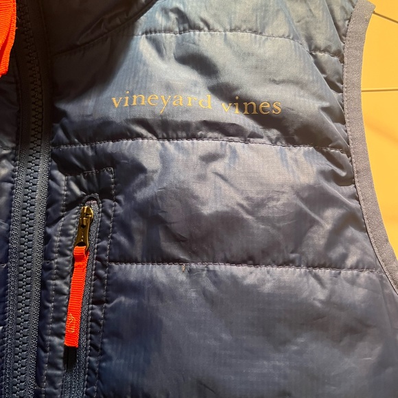 Vineyard Vines Vest - Picture 2 of 4
